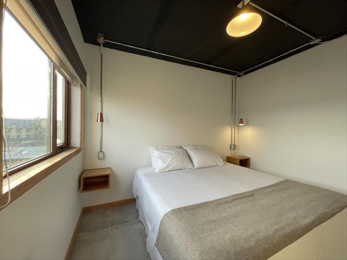 פורטו נטאלס Hotel Big Sur מראה חיצוני תמונה
